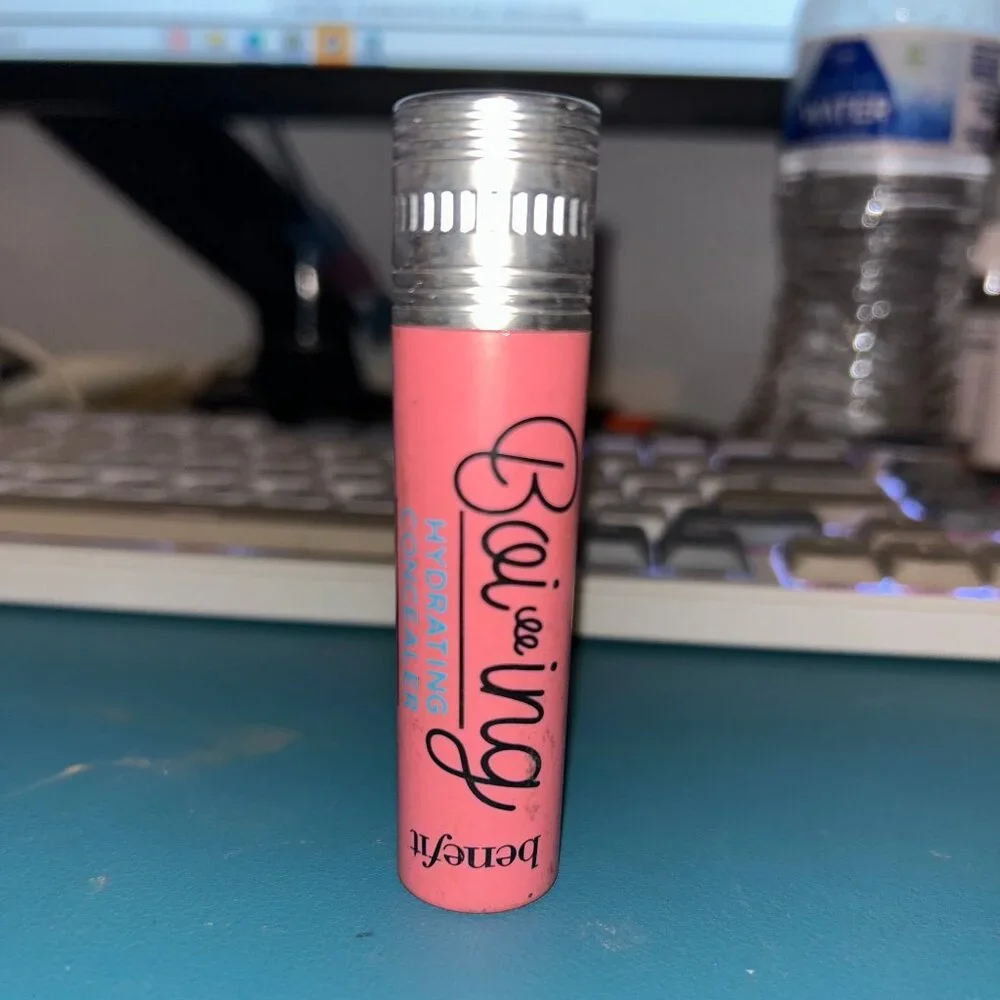 Benefit Boi-ing Hydrating Sheer Coverage Concealer Shade 06 Full Size NEW - Picture 2 of 4
